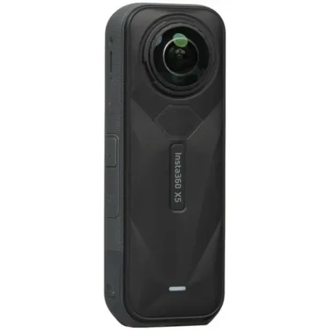 Insta360 X5